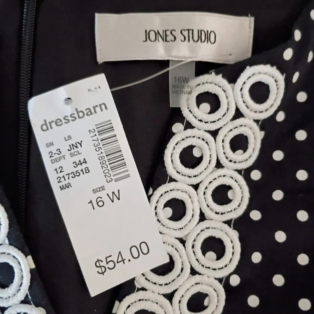 Jones Studio women's Polka Dot Embroidered‎ Sleeveless Dress 16W NEW